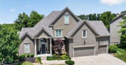 8101 Park View Drive, Parkville, MO 64152