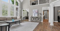 8101 Park View Drive, Parkville, MO 64152