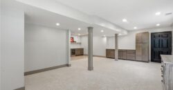 1550 CARRIAGE Circle, Liberty, MO 64068