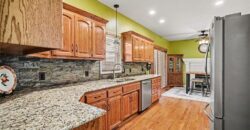 304 Shannon Avenue, Smithville, MO 64089