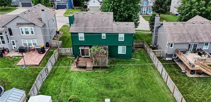 304 Shannon Avenue, Smithville, MO 64089