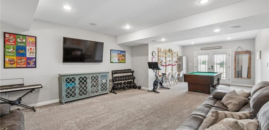 14691 N Lewis Avenue, Liberty, MO 64068