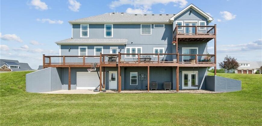 14691 N Lewis Avenue, Liberty, MO 64068