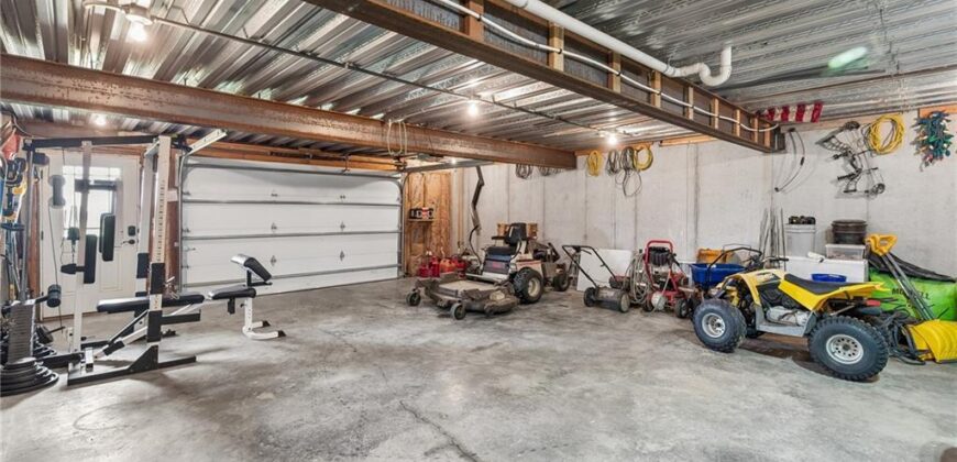 14691 N Lewis Avenue, Liberty, MO 64068