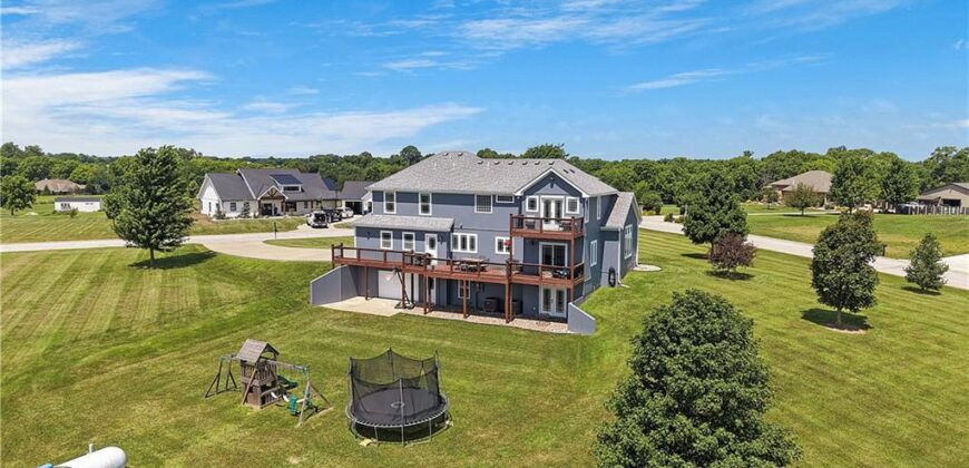 14691 N Lewis Avenue, Liberty, MO 64068