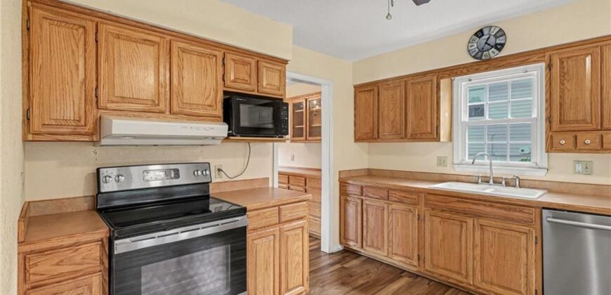 419 Gordon Drive, Liberty, MO 64068