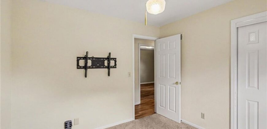 419 Gordon Drive, Liberty, MO 64068