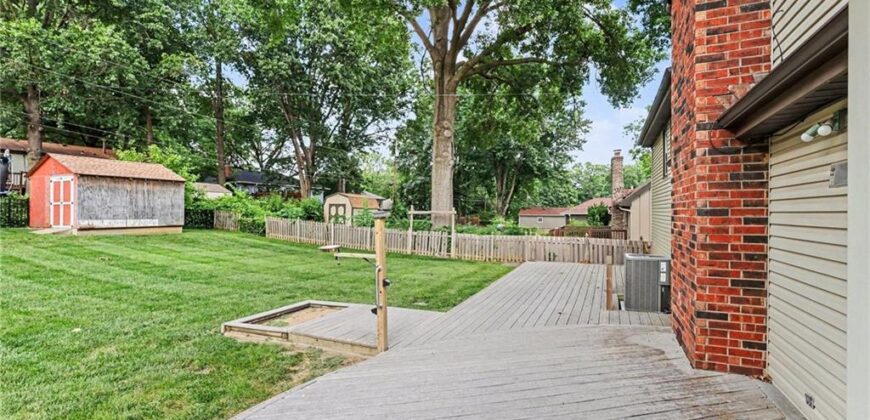 419 Gordon Drive, Liberty, MO 64068