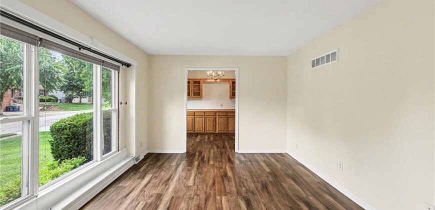 419 Gordon Drive, Liberty, MO 64068