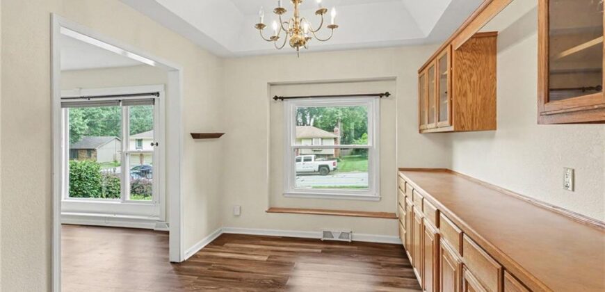 419 Gordon Drive, Liberty, MO 64068