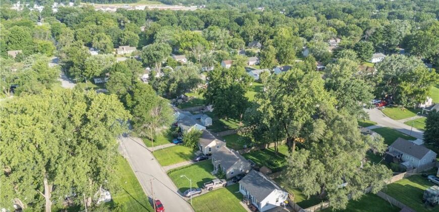 3530 NE 53rd Street, Kansas City, MO 64119