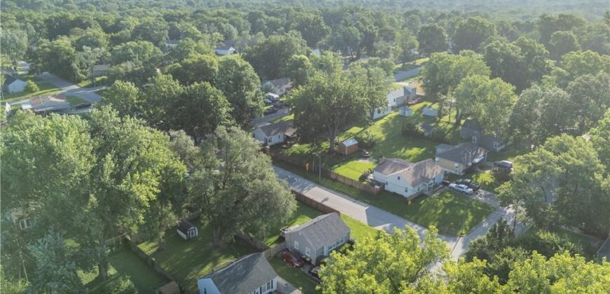 3530 NE 53rd Street, Kansas City, MO 64119