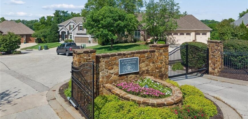 5870 Chateau Court, Parkville, MO 64152