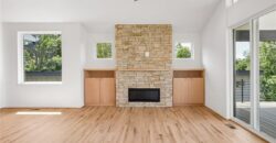 5870 Chateau Court, Parkville, MO 64152