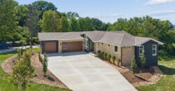 5870 Chateau Court, Parkville, MO 64152