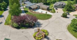 5870 Chateau Court, Parkville, MO 64152