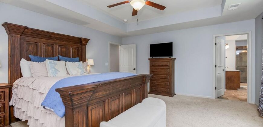 14175 NW 68th Street, Parkville, MO 64152