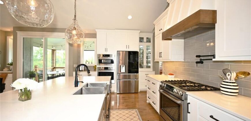 7035 N Ewing Avenue, Kansas City, MO 64119