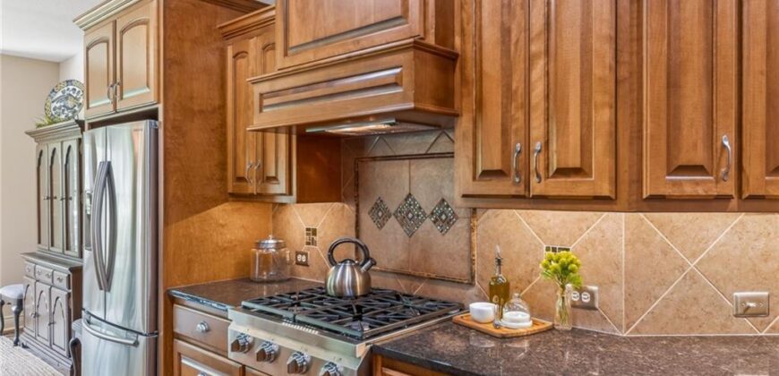 9404 NE 93rd Terrace, Kansas City, MO 64157