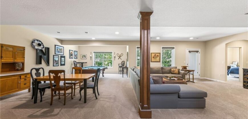 9404 NE 93rd Terrace, Kansas City, MO 64157