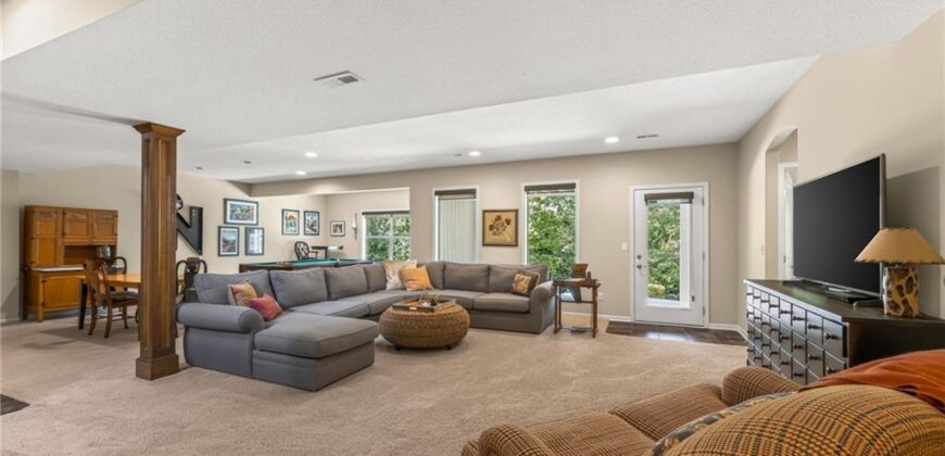 9404 NE 93rd Terrace, Kansas City, MO 64157