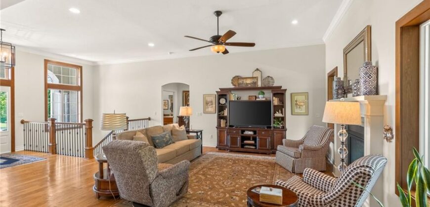 9404 NE 93rd Terrace, Kansas City, MO 64157