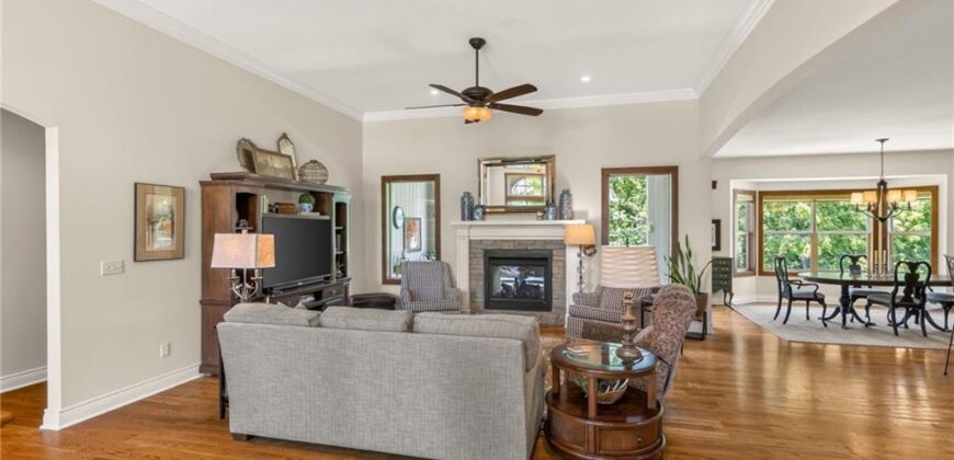 9404 NE 93rd Terrace, Kansas City, MO 64157