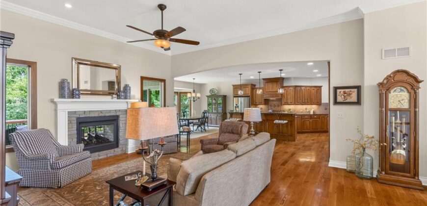9404 NE 93rd Terrace, Kansas City, MO 64157