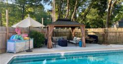 7511 N BROOKLYN Avenue, Kansas City, MO 64118