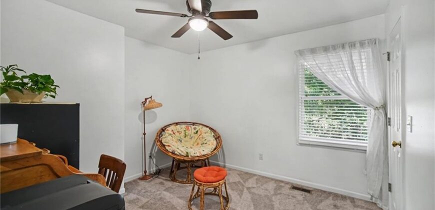 1538 Canterbury Lane, Liberty, MO 64068