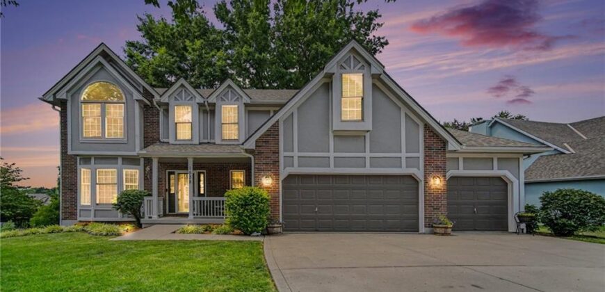 1538 Canterbury Lane, Liberty, MO 64068