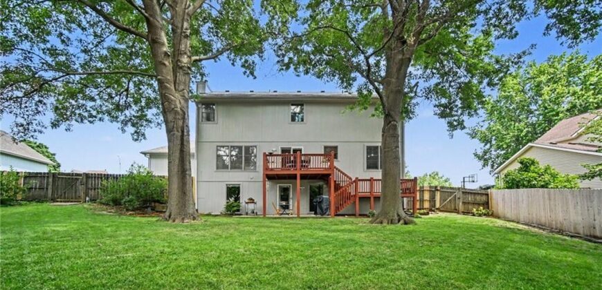 1538 Canterbury Lane, Liberty, MO 64068