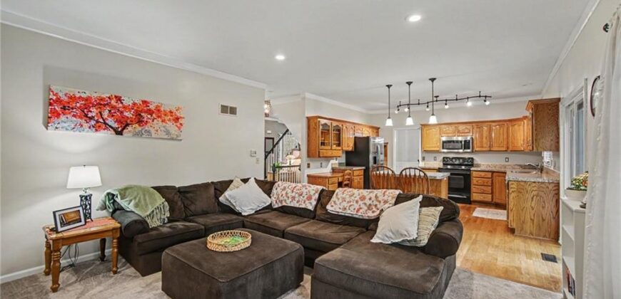 1538 Canterbury Lane, Liberty, MO 64068