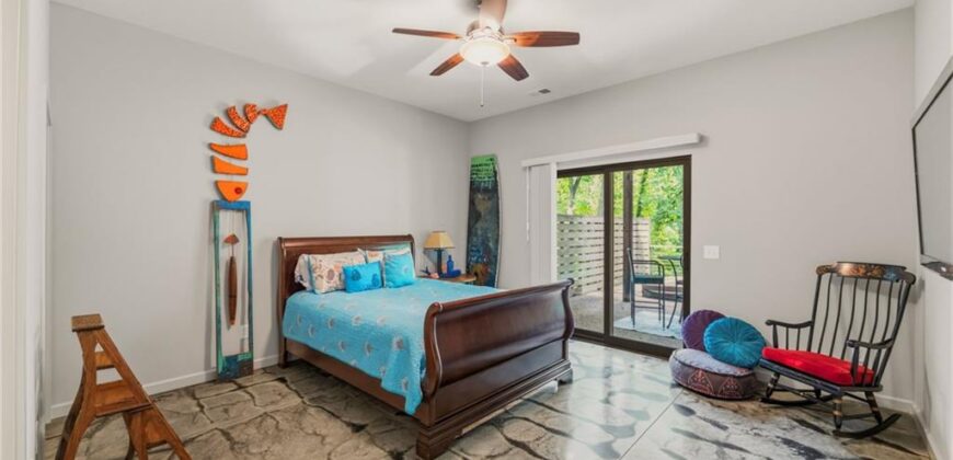 612 NW 40th Terrace, Kansas City, MO 64116