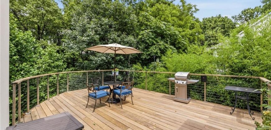 612 NW 40th Terrace, Kansas City, MO 64116