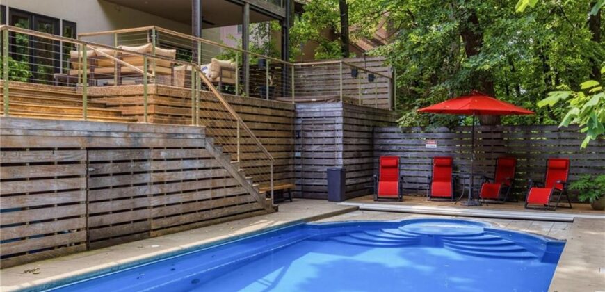 612 NW 40th Terrace, Kansas City, MO 64116