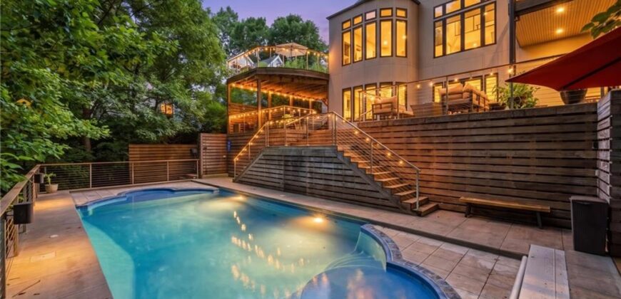 612 NW 40th Terrace, Kansas City, MO 64116