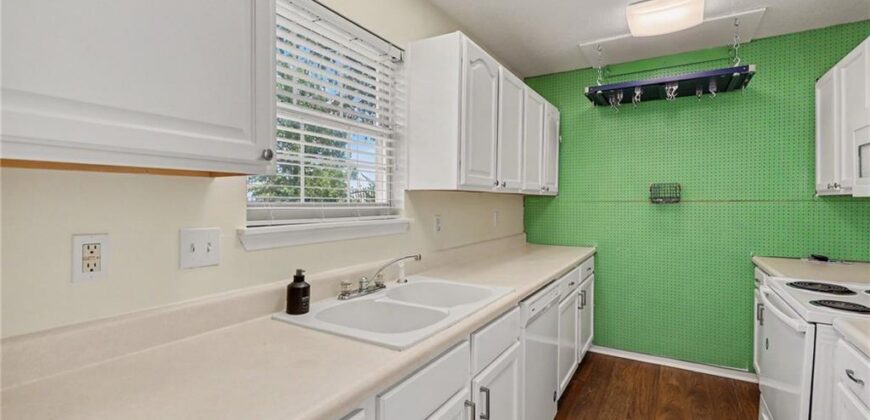8285 N Revere Avenue, Kansas City, MO 64151