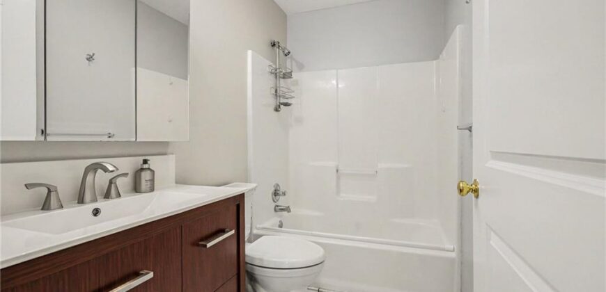 8285 N Revere Avenue, Kansas City, MO 64151