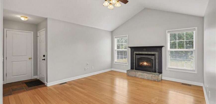 8285 N Revere Avenue, Kansas City, MO 64151