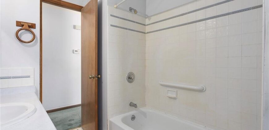 1709 NE 75th Terrace, Kansas City, MO 64118