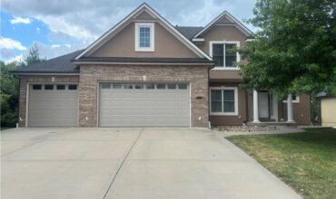 2108 Prairie Creek Drive, Kearney, MO 64060