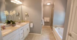 7704 N Shannon Avenue, Kansas City, MO 64152