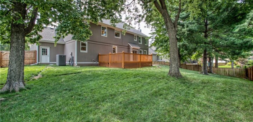 7704 N Shannon Avenue, Kansas City, MO 64152