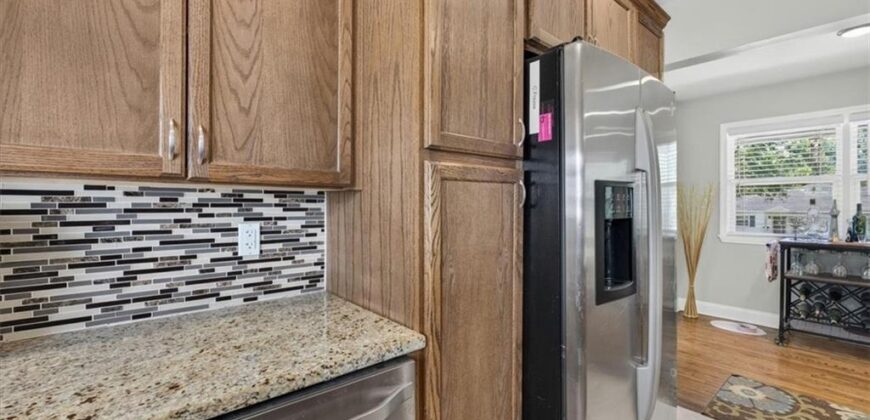 4320 NE 56th Street, Kansas City, MO 64119