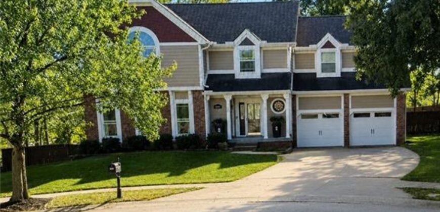 7641 N Lucerne Court, Kansas City, MO 64151
