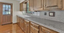 6809 N Agnes Avenue, Gladstone, MO 64119