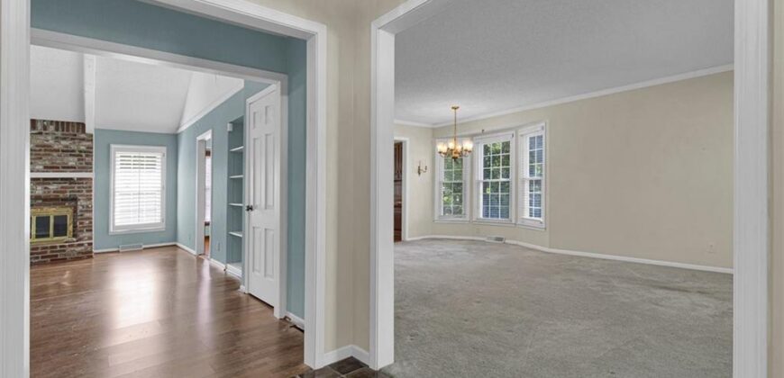 6809 N Agnes Avenue, Gladstone, MO 64119