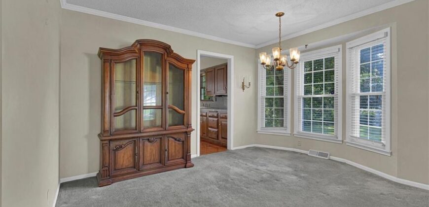 6809 N Agnes Avenue, Gladstone, MO 64119