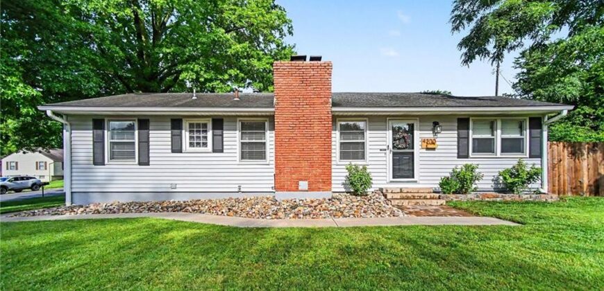 4300 N Holmes Street, Kansas City, MO 64116
